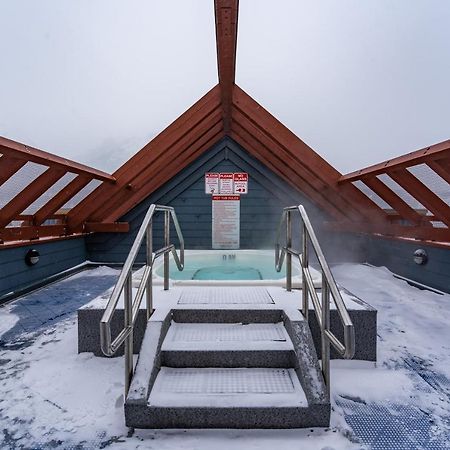 Fenwick Vacation Rental Open Hot Tub Glorious Mountain 2 Bedroom Canmore Luaran gambar