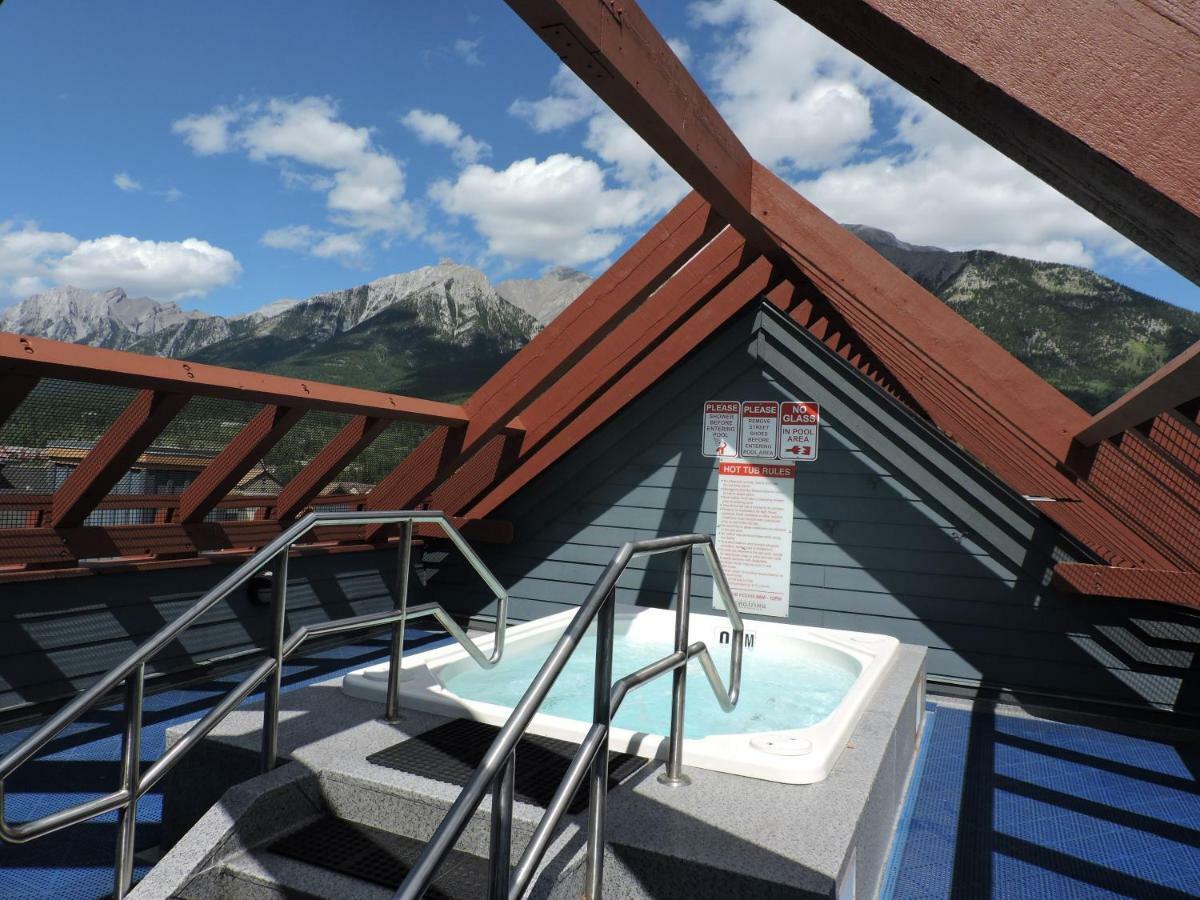 Fenwick Vacation Rental Open Hot Tub Glorious Mountain 2 Bedroom Canmore Luaran gambar
